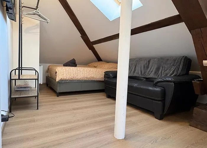 002 4 Nations-gare *